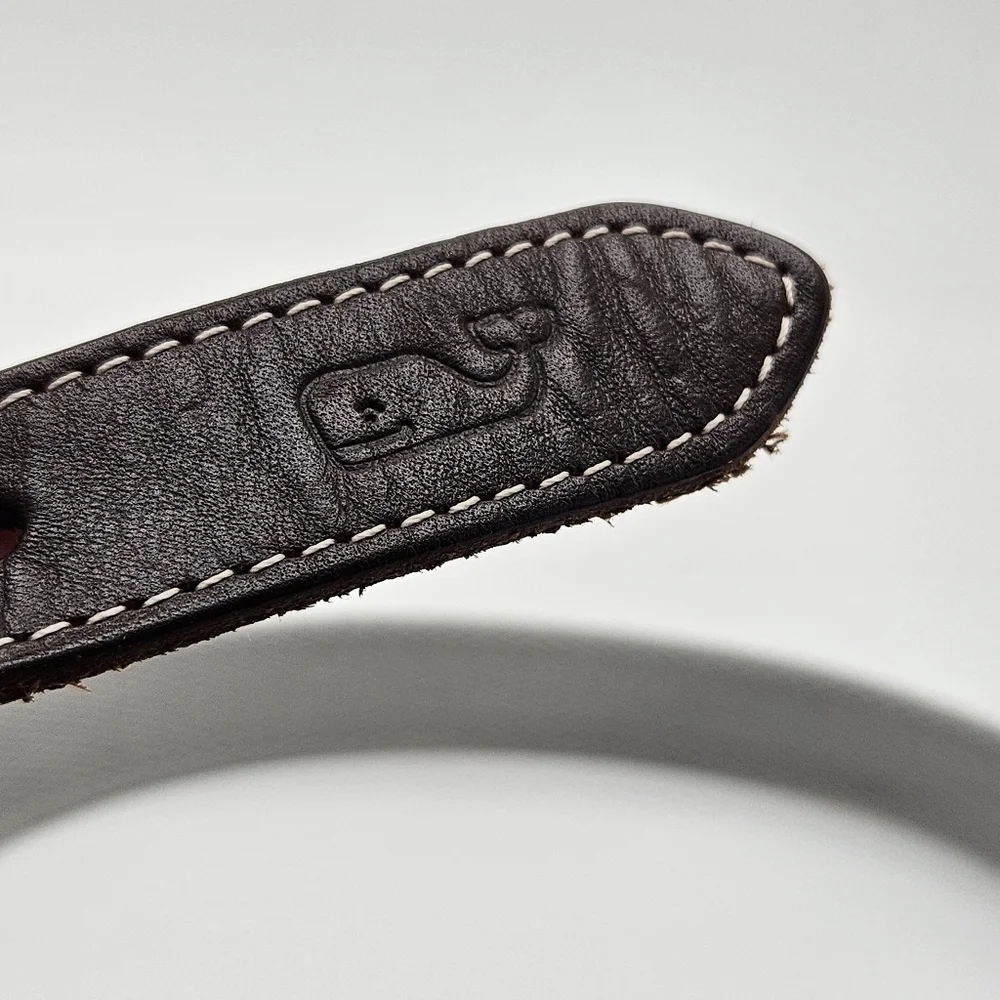 Vineyard Vines between gray
